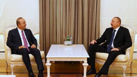 Prizident İlham Əliyev Türkiyə rəsmisi  Mövlud Çavuşoğlunu qəbul etdi