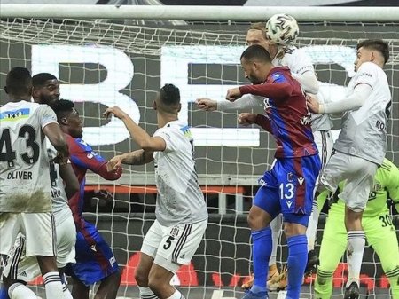 “Beşiktaş”ın məğlubiyyətsizlik seriyasını “Trabzonspor” bitirdi