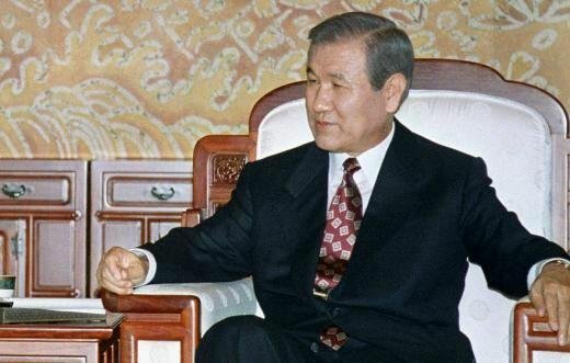 Koreyanın keçmiş prezidenti öldü