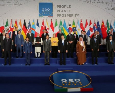 G20 zirvəsi Romada öz işinə başladı 