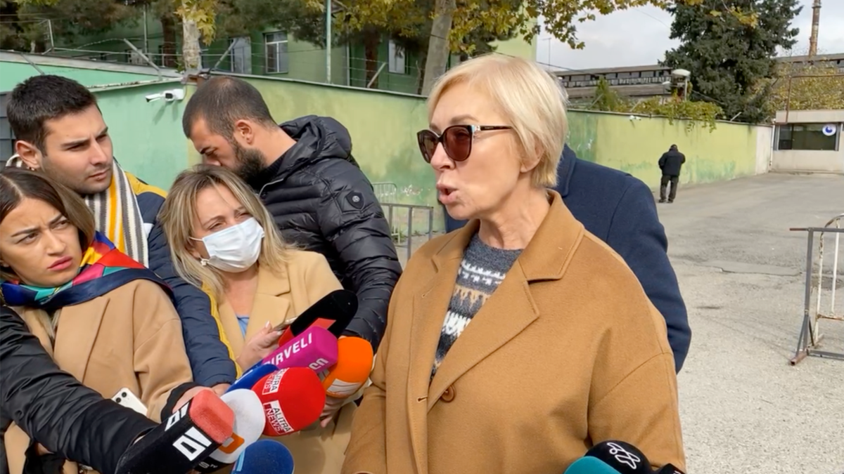 Ukraynanın ombudsmanı  Saakaşvilinin yanına buraxılmayıb
