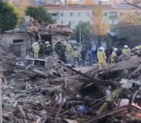 Ukrayna ordusu Rusiyanın Belqorod şəhərini raketlə vurdu. Ölən və yaralılar var 