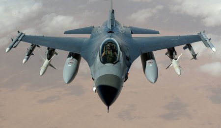 Bolqarıstan ABŞ-dan daha səkkiz F-16 təyyarəsini alacaq