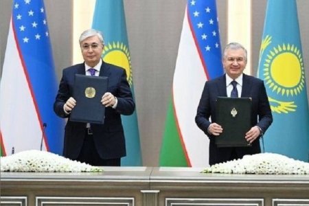 Özbəkistanla Qazaxıstan sərhədlərin demarkasiyası haqqında saziş imzalanıb Özbəkistanla Qazaxıstan sərhədlərin demarkasiyası haqqında saziş imzalanıb