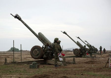 Sərhəddə qarşılıqlı artilleriya atələri gedir