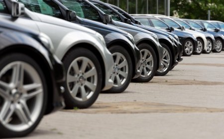 İqtisadiyyat Nazirliyinə ayrılan xidməti minik avtomobillərinin sayında dəyişiklik edilib