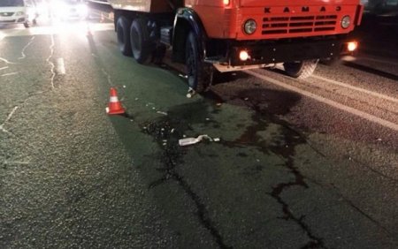 Bakı-Qazax avtomobil yolunda baş verən ağır qəzada 2 nəfər ölüb