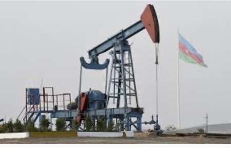 Azərbaycan neftinin bir bareli 96 dollardan baha satılır 