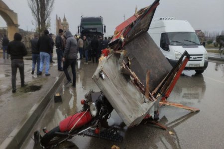 Xaçmazda yük avtomobillə motosiklet toqquşub. Ölən var