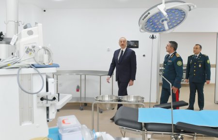 Ölkə başçısı Bakıda DSX-nin yeni hərbi hospital kompleksinin açılışında iştirak edib