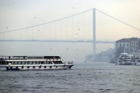 İstanbul boğazlarında gəmilərin hərəkəti bərpa edilib