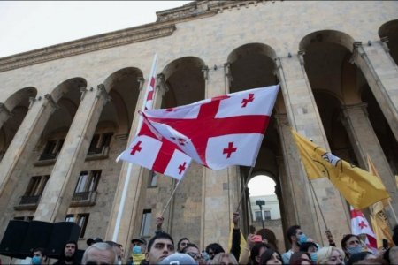 Gürcüstan parlamenti "Xarici agentlər haqqında" qanunu qəbul etdi