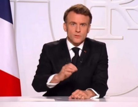 Makron xalqa müraciət etdi Makron xalqa müraciət etdi