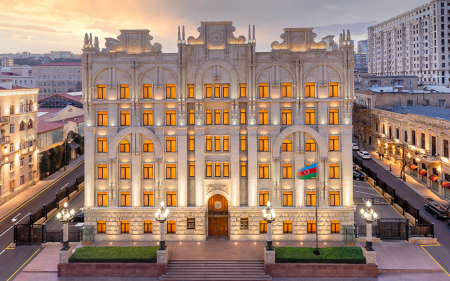 Bir mesajla aldadırlar, bir kliklə pulunuzu oğurlayırlar — DİN-dən çağırış Bir mesajla aldadırlar, bir kliklə pulunuzu oğurlayırlar — DİN-dən çağırış