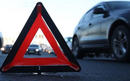 Göyçayda yol-nəqliyyat hadisəsi: xəsarət alan var Göyçayda yol-nəqliyyat hadisəsi: xəsarət alan var