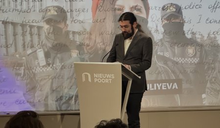 Sudanlı müharibə reportyoru və haqsız yerə həbs olunan azərbaycanlı jurnalist Free Press Awards 2025 mükafatına layiq görüldü Sudanlı müharibə reportyoru və haqsız yerə həbs olunan azərbaycanlı jurnalist Free Press Awards 2025 mükafatına layiq görüldü