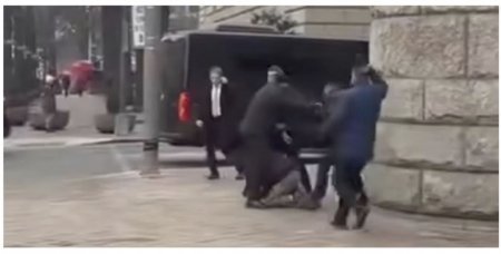 Eleanor Holmes Norton prezident Əliyevin mühafizəçilərinə sanksiya tələb edir Eleanor Holmes Norton prezident Əliyevin mühafizəçilərinə sanksiya tələb edir