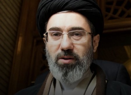 Müctəba Xamenei Moskvaya qaçdı Müctəba Xamenei Moskvaya qaçdı