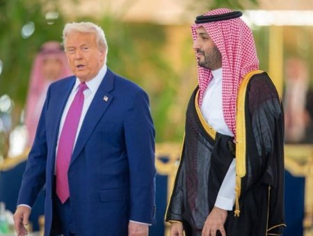 NYT: Səudiyyə Ərəbistanı Trampa İrana zərbələri davam etdirməyi məsləhət görüb NYT: Səudiyyə Ərəbistanı Trampa İrana zərbələri davam etdirməyi məsləhət görüb