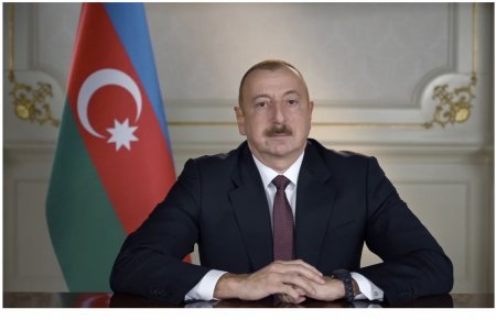 İlham Əliyev Si Cinpinə başsağlığı verib İlham Əliyev Si Cinpinə başsağlığı verib