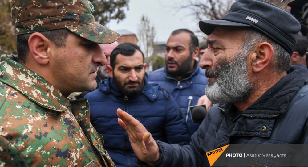 Əsgər valideynləri Paşinyana: “Övladlarımızı ölümə göndərib unutdunuz”