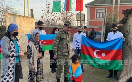 Vətən Müharibəsi iştirakçısı olan qardaşlar Biləsuvarda coşqu ilə qarşılanıb
