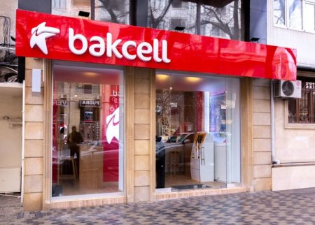 “Bakcell” Bakıda yeni konsept mağazasını təqdim etdi - FOTO