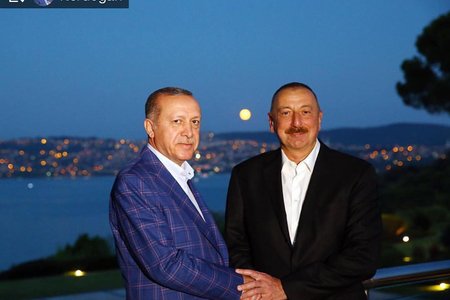 Bakı və Ankara türk ölkələrinə yardım edə bilər