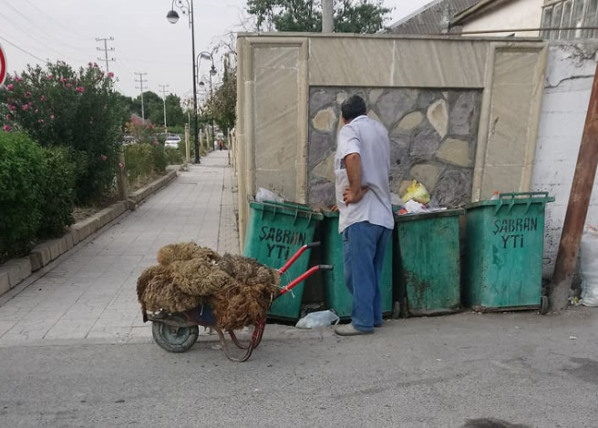 Ümummili liderimizin adını daşıyan prospekti zibilliyə çevirib vətəndaşları dövlətdən narazı salanlar - FOTOLAR