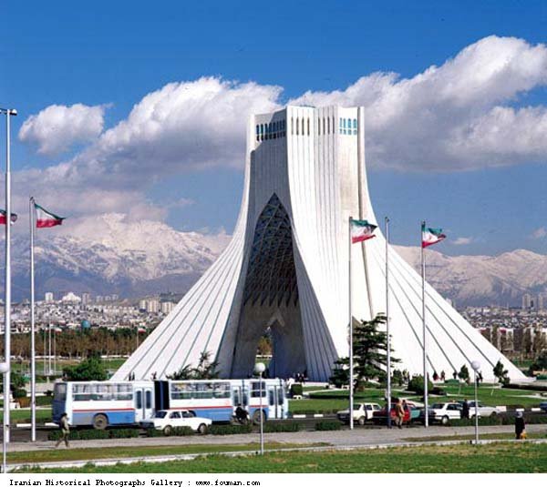Tehran Bakı-Ankara xəttinə qarşı - Laaorussi