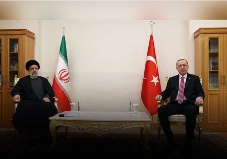 Prezident Ərdoğan İran Prezidenti ilə görüşüb