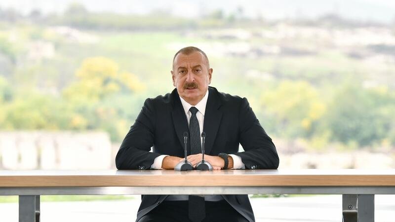 Müxalifət partiyaların liderləri Prezident İlham Əliyevi təbrik edib 