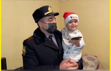 Oğurlanan 2 yaşındakı uşaq polis tərəfindən tapılaraq ailəsinə təhvil verilib. 