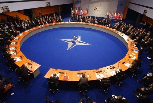 NATO: Rusiya çox ağır bədəl ödəyəcək 