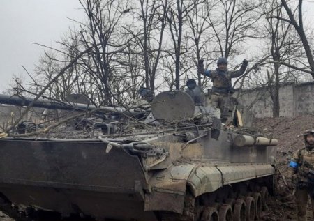 Ukraynada daha bir general məhv edildi. Öldürülən generalların sayı 6-a çatdı.