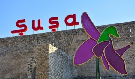 "Təyyarə jurnalisti" Şuşada Media Gününü qeyd etməyə uçdu