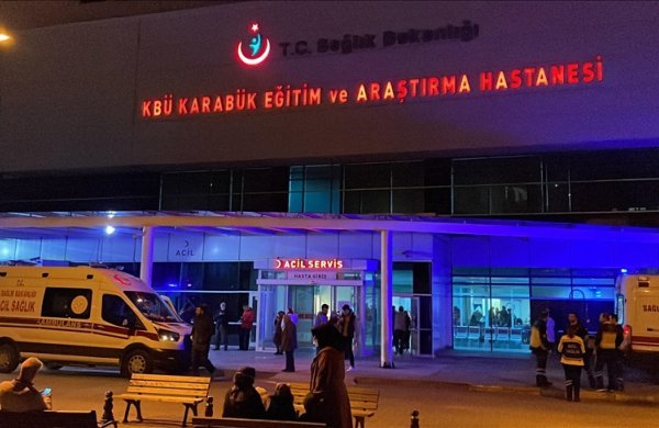 Türkiyədə ağır qəza - 13 nəfər yaralandı