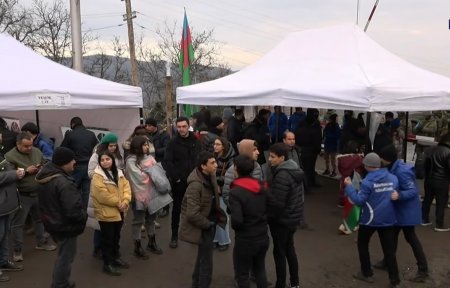 Şuşa Xankəndi yolunda etirazların 6-cı günü