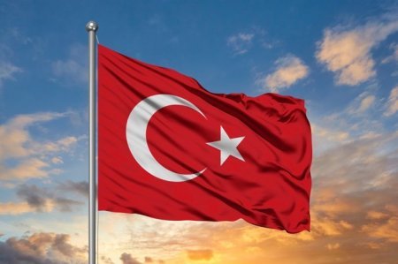 Türkiyədə baş verən dəhşətli zəlzələ səbəbindən matəm günü elan olundu 