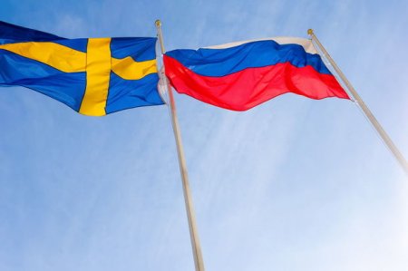 Norveçin ardınca İsveç də rusiyalı diplomatları ölkəsindən qovur