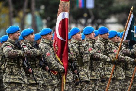 Türkiyə hərbi kontingentni Kosovaya göndərir