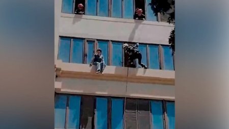   FHN-nin xilasediciləri Buzovnada intihara cəhdin qarşısını alıb