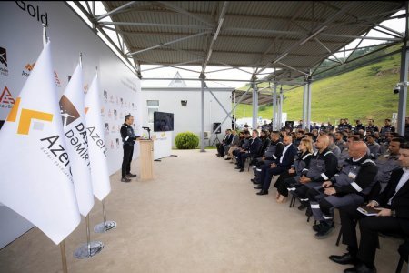“AzerGold” QSC-nin fəaliyyətə başlamasının 7 illiyi və 2023-cü ilin birinci yarısının yekunlarına həsr olunmuş müşavirə keçirilib