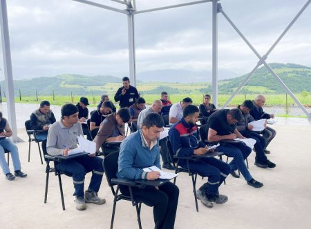 “AzerGold” QSC-də Gəncə-Daşkəsən regionu üzrə test üsulu ilə işə qəbul prosesi davam edirir