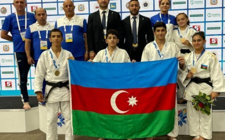 Cüdoçularımız Belarusda keçirilən MDB Oyunlarının ilk günündə beş medal qazanıblar 