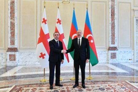 Azərbaycan Prezidenti İlham Əliyev Gürcüstanın Baş naziri İrakli Qaribaşvilini qəbul edib