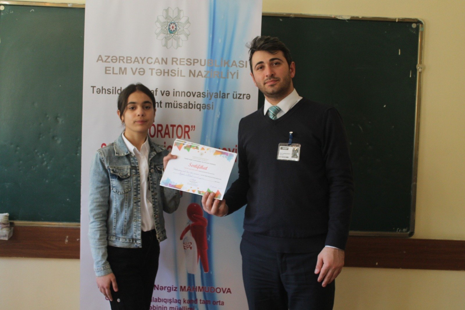 Qubada şagirdlərin natiqlik və təqdimat bacarıqlarının inkişafı ilə bağlı təlimlər keçirilib