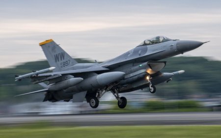 Niderland Krallığı Ukraynaya 6 ədəd F16 təyyarəsi verəcək