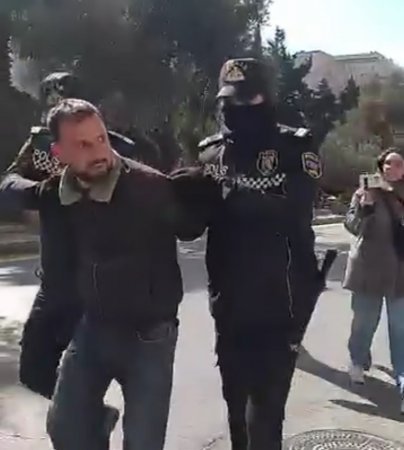 Xocalı abidəsini ziyarəti zamanı saxlanılan Baba Süleyman sərbəst buraxılıb