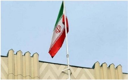 Avstraliya öz vətəndaşlarını İrandan çıxmağa çarırdı